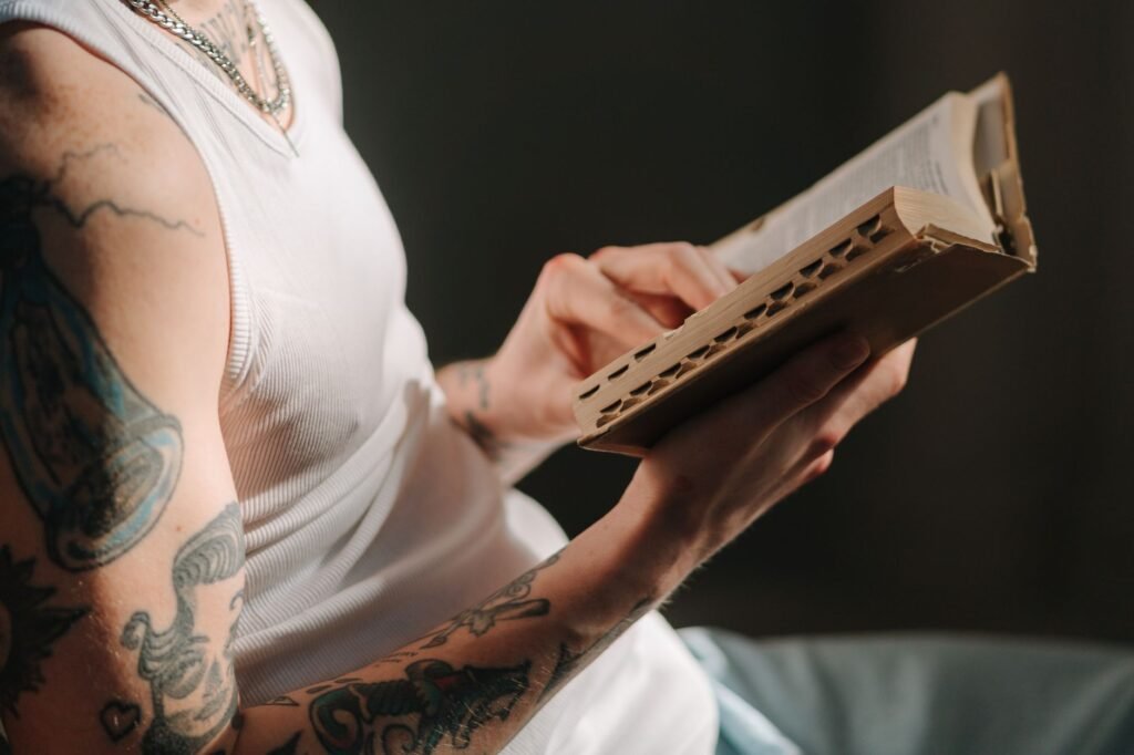 The Quiet Life: A Biblical Guide to Minding Your Own Business