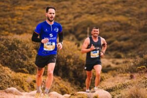 Finishing Strong: A Biblical Guide to Running the Race